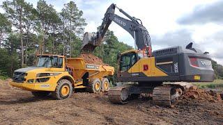 Building A Huge Clay Core In The Sand Dam