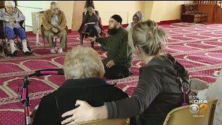 Jewish Seniors Pay Visit To Islamic Center Of Pittsburgh