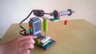 Подъемный кран из Lego WeDo & Technics