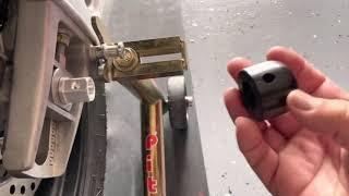 Hit or Miss? Woodcraft Axle Slider on 2021 Aprilia RSV4 Factory