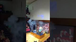 Audience gets surprised by fireworks lecturer! #science