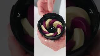 Experience the new textures of Viennoiserie. Online PastryClass