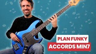 Placez ce PLAN FUNKY sur les ACCORDS MINEURS 7