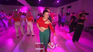 Иван и Лиза на вечеринке в Dance forever