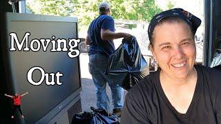 Goodbye And Good Riddance: Moving Out Day!