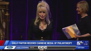 Dolly Parton receives Carnegie Medal of Philanthropy