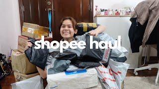 SHOPEE HAUL UNBOXING!! (THE COOLEST ITEMS) 