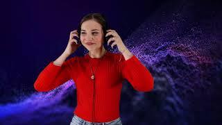 Headphones (Green Screen Example)