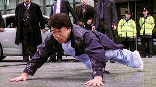 Jackie Chan falls of a building and dust it off | The Medallion | CLIP