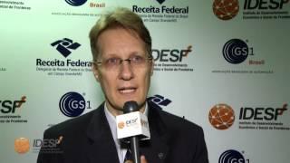 Dia Nacional de Combate ao Contrabando entrevista com Mario Bertuol