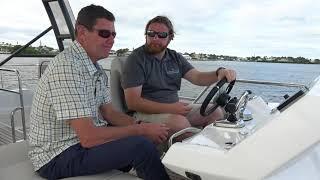 Cruising on the NEW PRESTIGE 420 Fly