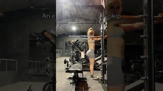 WORKOUT to NEVER SKIP for GLUTE GAINS #bulk#glutes #gluteworkout #bulking #gymrat #gymgirlshorts