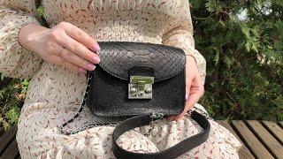 Сумка в стиле Furla из кожи питона