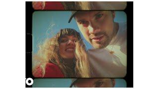 Oh Wonder - Keep On Dancing (Home Tapes Video)