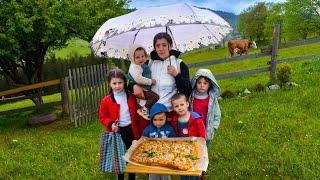 Meet the Family Who's Never Known Life Outside the Mountains! Watch What They Eats!