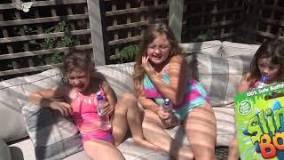 Deslizando no Slime com Sophia Isabella e  Alice Parte 1