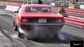 426 Hemi Cuda vs 426 Hemi Coronet R/T - 1/4 mile drag race video - Road Test TV ®