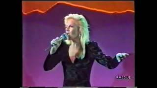 SYLVIE VARTAN  "Irrésistiblement" remix  (TV Italie 1988)  シルヴィ ヴァルタン あなたのとりこ