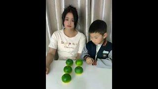 移动一个橘子，让它横竖都是4个 #亲子互动 #数学思维 #彭小澎吖