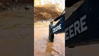 #dredging #excavator #digger #construction #komatsu #heavyequipment