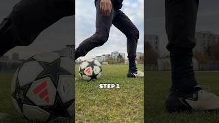 Ankle breaker flick up tutorial 🫣 #football #soccer #skills #futbol #shorts #tutorial #reels