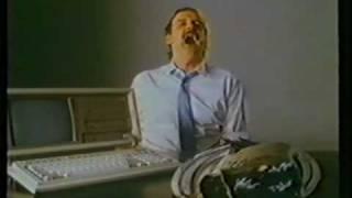 "Portable 2 Compared to This Fish" - JOHN CLEESE Compaq Ad