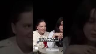 Подростки не поняли, как открывается КАССЕТА