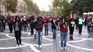 Танец на улицах Баку (классно танцуют) | MADAGASCAR Flashmob