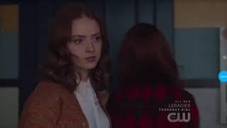 Riverdale 3x16- Cheryl gets mad at Toni for wearing red-Toni sings