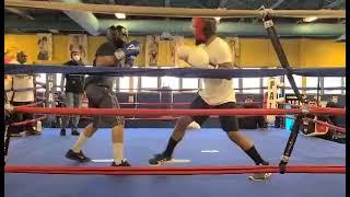 Roc vs Shamone Alvarez: Atlantic City PAL Pro Sparring Session (Round 1)