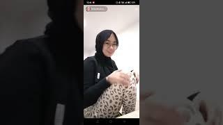 kak Dhini live tik tok challenge tepok pantat #live#tiktok