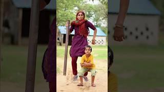 Mansi ne Behen ko bacha liya village family life #shorts #sister #maa #funny #viral