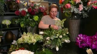 Creating a beautiful table arrangement by London Flower School - Galton Flowers