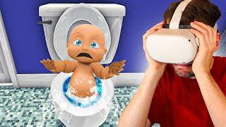 O BEBÊ ENTROU no VASO DO BANHEIRO! (na realidade virtual)