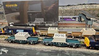 New Accurascale FNA-D Nuclear Flask Carrier Wagons Review