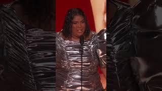 @Lizzo thanks @beyonce during #GRAMMYs acceptance speech 