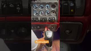 THIS IS HOW WE START A KENWORTH SIMULATOR, #trucking #trucklife #gamers #viral #viralshort #viral