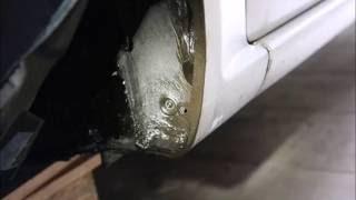 How to deal with rust on wings - Zafira B