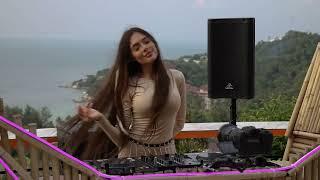 XeniaDiamond - Live @ Apple Bar, Koh Phangan / Melodic Techno & Progressive House DJ Mix