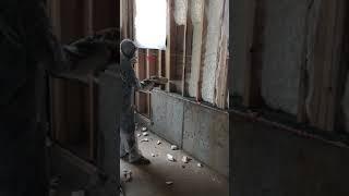 Open cell spray foam