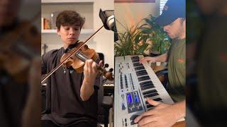 Violinist Jams With Insane Keyboard Player