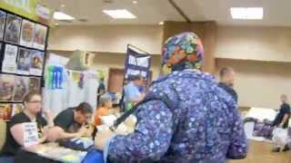 Stubby the Hobo Dummy Makes His Con Debut (Vlog #18)