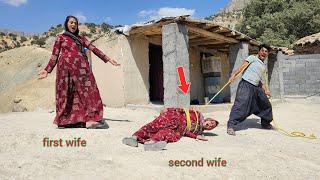Revenge Day: Husband Supports First Wife Against Threats from Evil Second Wife