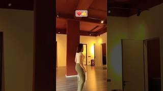 Go'zal va betakror xonanda Shahlo Ahmedova raqs to'gragida ️