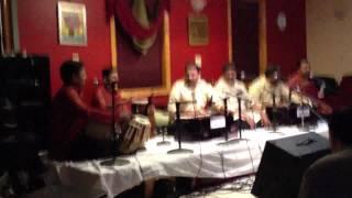 Baaju band khul khul jaye - Najmuddin Saifuddin & Bros