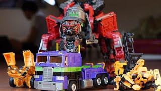 Transformers Devastator Stop-Motion Excavator, Overload, Scrapper Transform & Combine Robot Truck