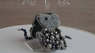 Брошь из бисера "Мышка". Вышивка бисером. Мастер @ola.beads. Handmade beaded brooch "Mouse".