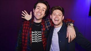 Найл Хоран комментирует факты о себе| Niall Horan