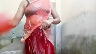 Desi Bhabhi Bathing Vlog l Village Bhabhi Open Bathing Vlogs 2022