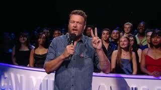 Blake Shelton Introduces Gwen Stefani's Performance [2025 American Music Awards]